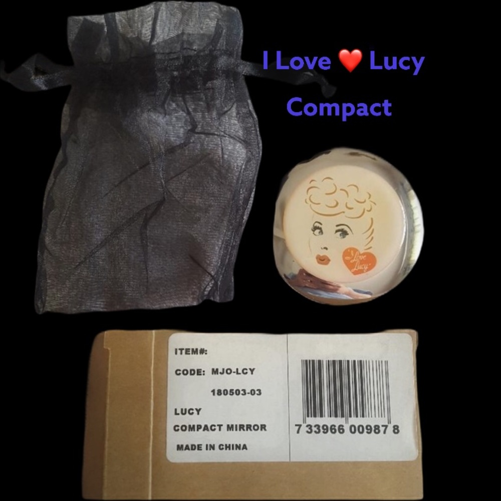 I Love ❤️ Lucy Compact Mirror - Picture 5 of 6